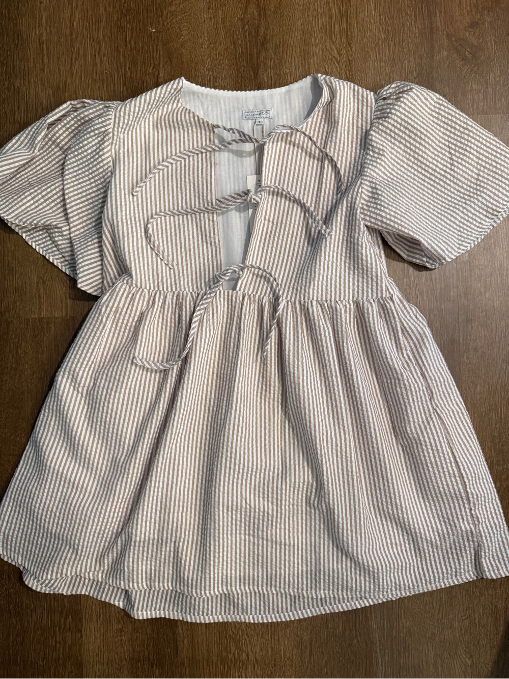 NWT THE PROPER TOT MOM DRESS WITH FRONT TIES SIZE SMALL